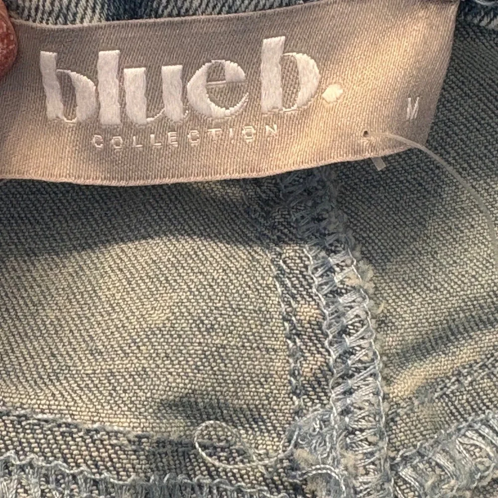Blue B Collection Floral Embroidered Rhinestone Jeans Straight Leg Womens M - Picture 5 of 9